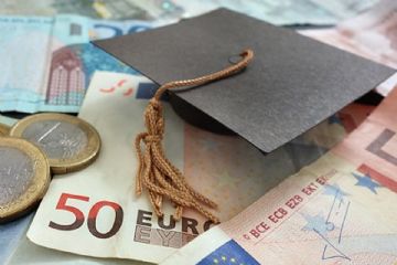 Assegnazione Borse di Studio agli studenti dell&#39;ultimo anno della scuola Secondaria di 2&#176;Grado